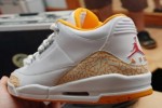 Air Jordan 3 Orange