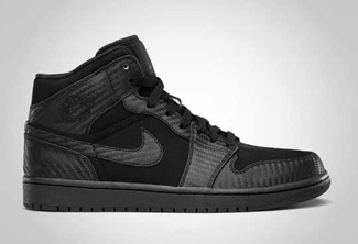 Air Jordan 1 Phat “Carbon Fiber” Black Coming Out!