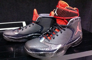 Air Jordan 2012 “Sport Red” Dropping in the Market Soon