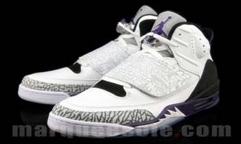 A Look at the Jordan Son of Mars “Varsity Purple”