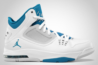 Check Out the New Edition of the Jordan Flight 23 RST