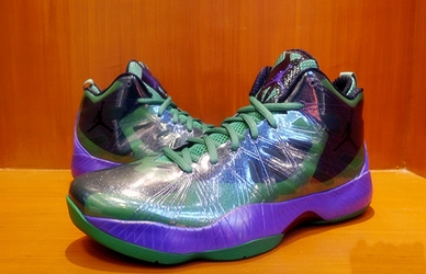 Air Jordan 2012 Lite Hulk Out Soon