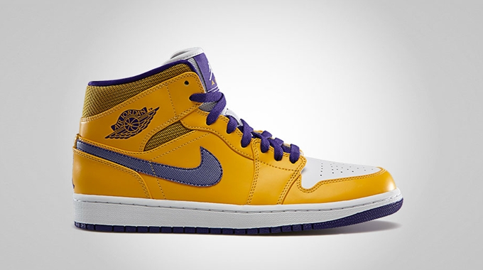 The New Air Jordan 1 Retro Mid Kicks Out on April 1st