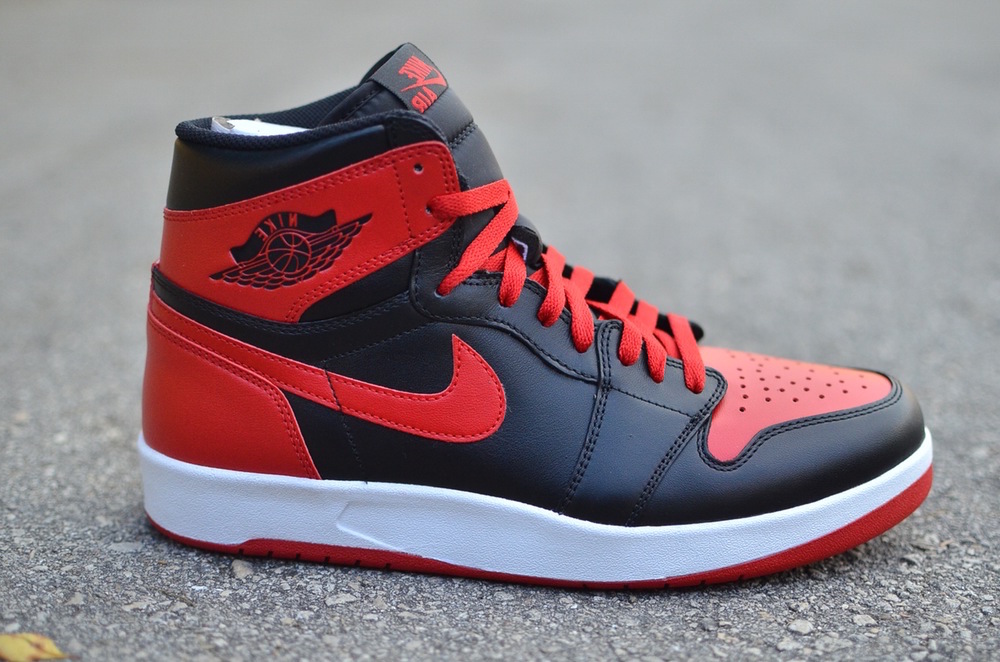 Air Jordan 1.5 Bred – November 21st