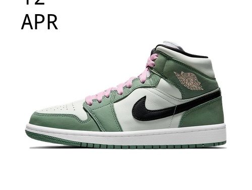 Nike Wmns Air Jordan 1 Mid Europe
