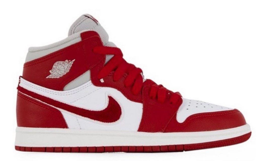 Air Jordan 1 Varsity Red WMNS DJ4891-061 Release Date