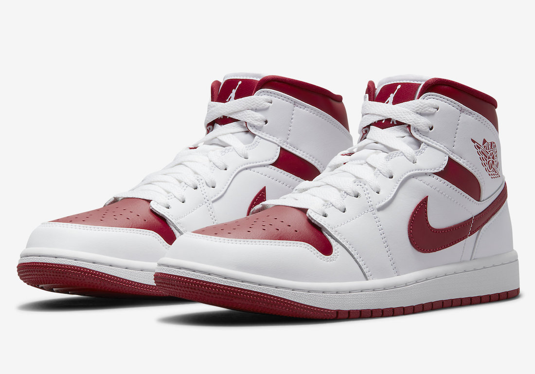 jordan 1 mid red toe
