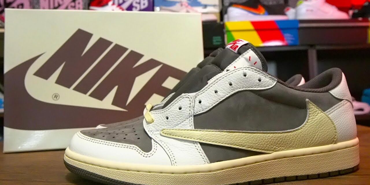 Travis Scott Jordan 1 Low "Reverse Mocha" Unboxing