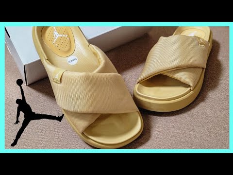 Unboxing Jordan Sophia Slides