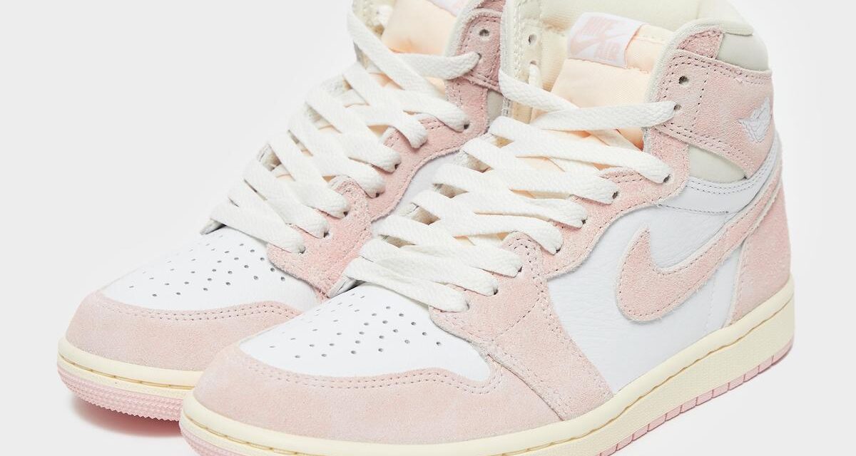 Detailed Look at the Air Jordan 1 High OG “Washed Pink”