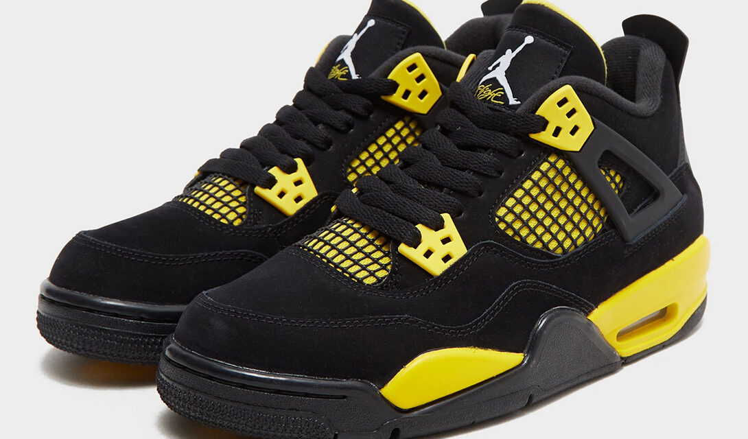 Air Jordan 4 “Thunder” Returning With Black Stitching