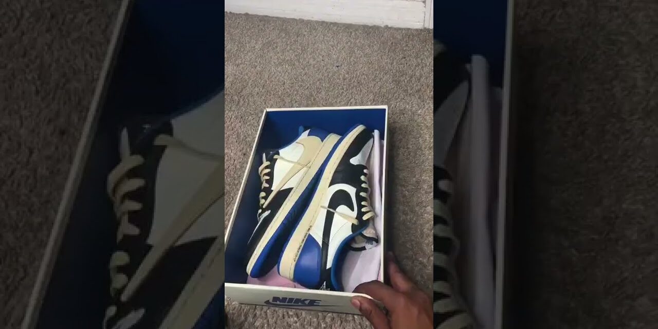 Unboxing Travis Scott Jordan 1 Fragment Low  #fragment1