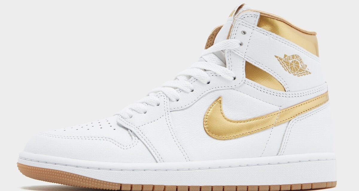 Women’s Air Jordan 1 Metallic Gold FD2596-107