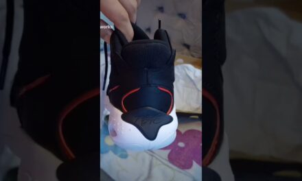 Unboxing Air Jordan Max Aura 4