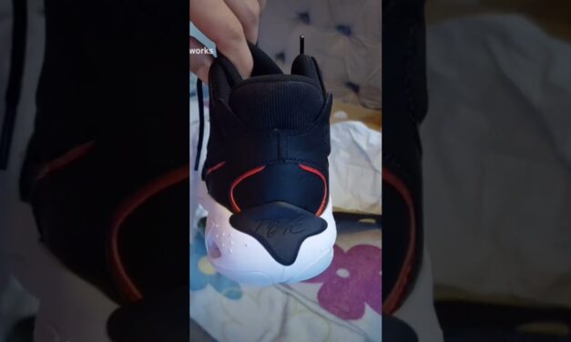 Unboxing Air Jordan Max Aura 4