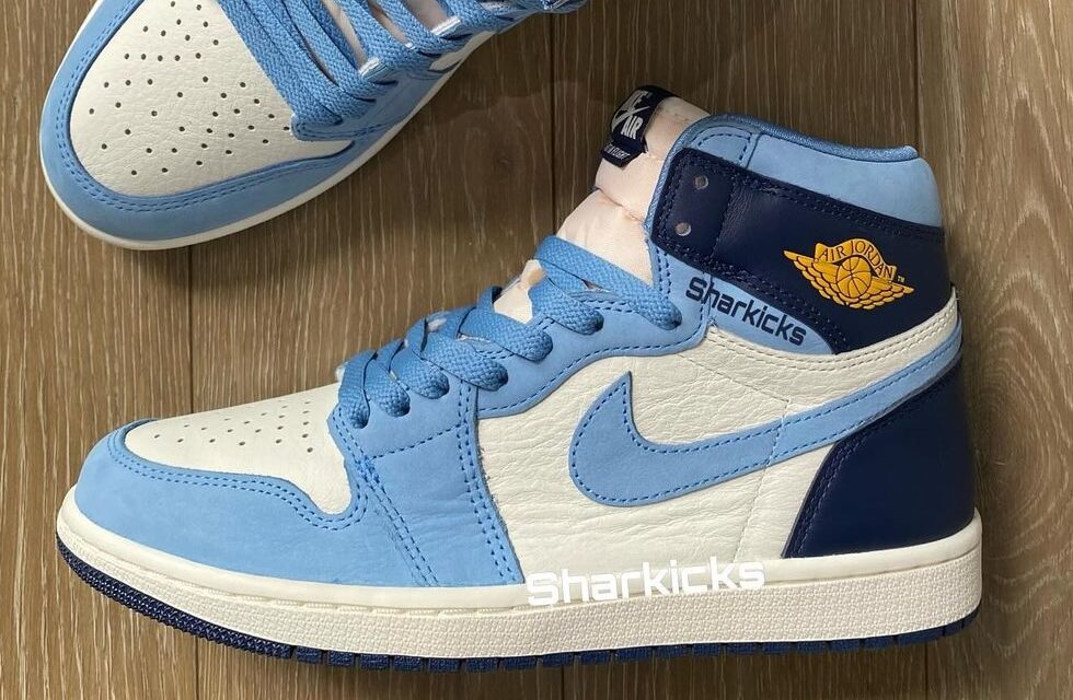 Air Jordan 1 High OG First in Flight FD2596-400