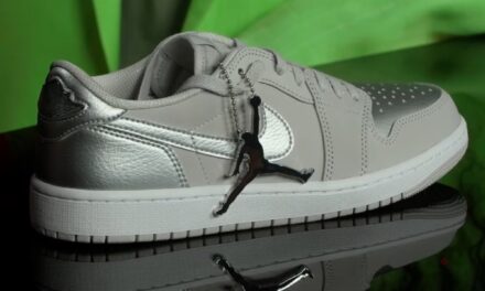 Air Jordan 1 Low OG Metallic Silver CZ0790-002